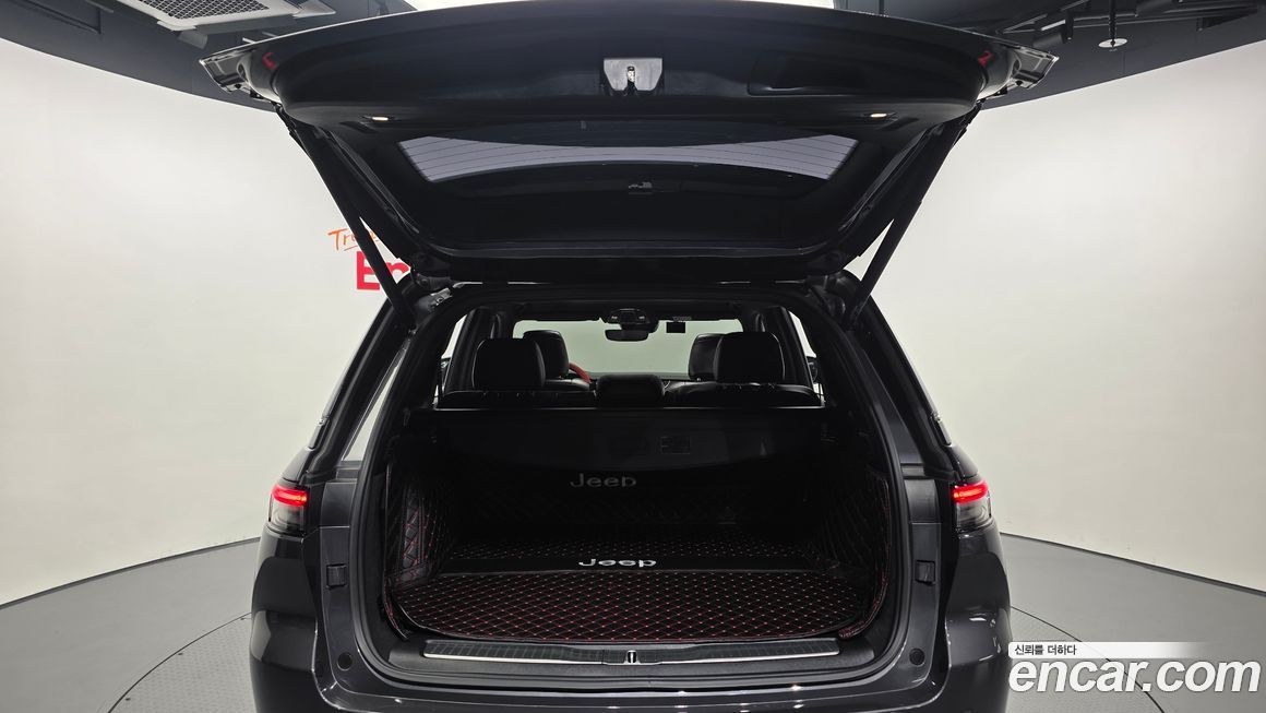 Jeep Cherokee 2023