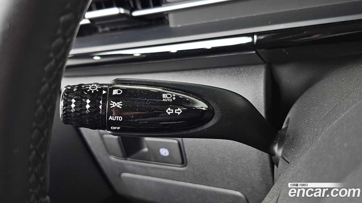 Hyundai Staria 2025