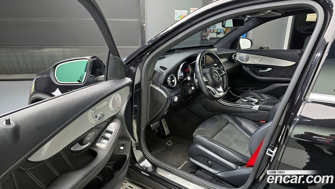 Mercedes-Benz GLC-Class 2019