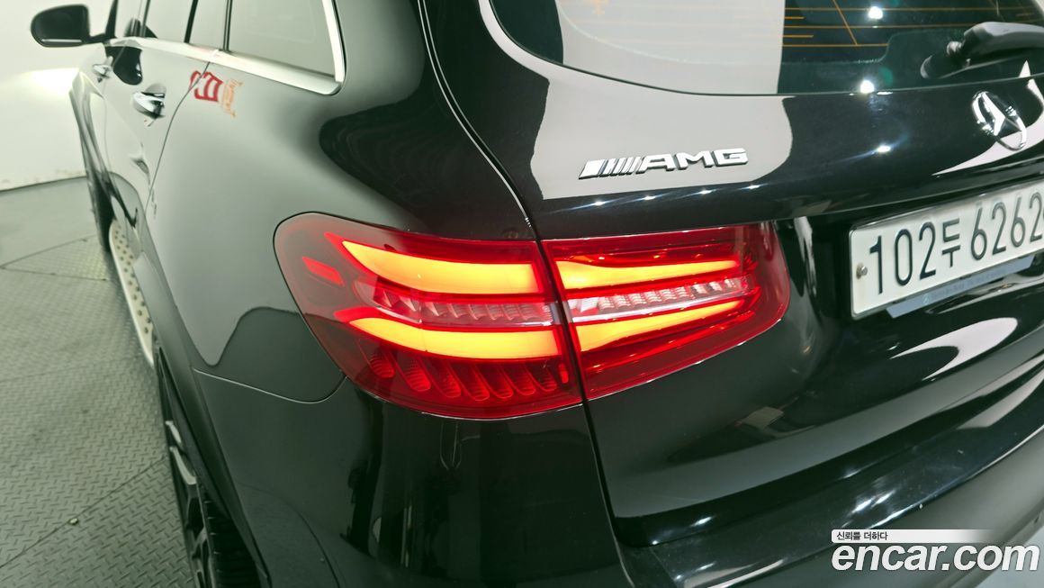 Mercedes-Benz GLC-Class 2019