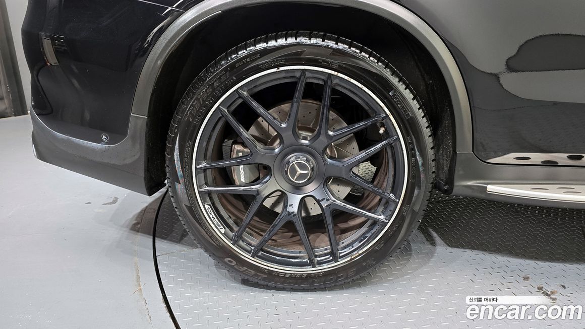 Mercedes-Benz GLC-Class 2019