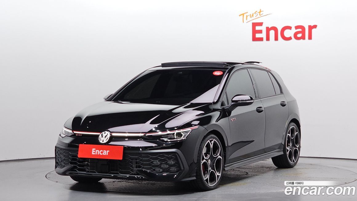 Volkswagen Golf 2025