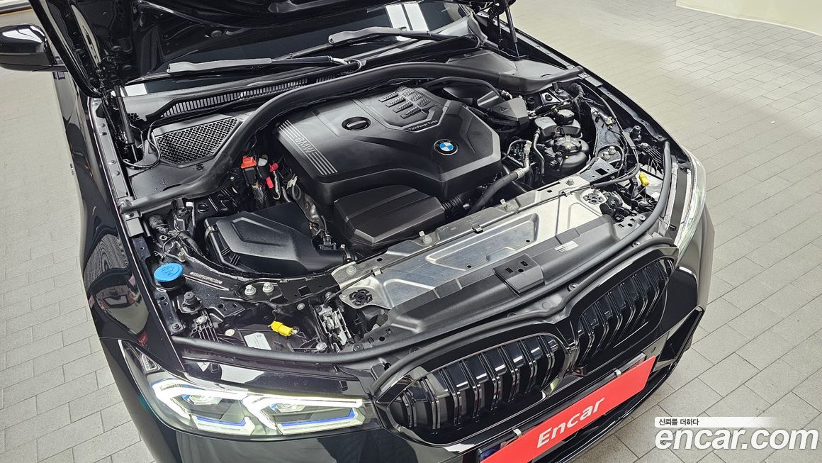 BMW 3-Series 2023