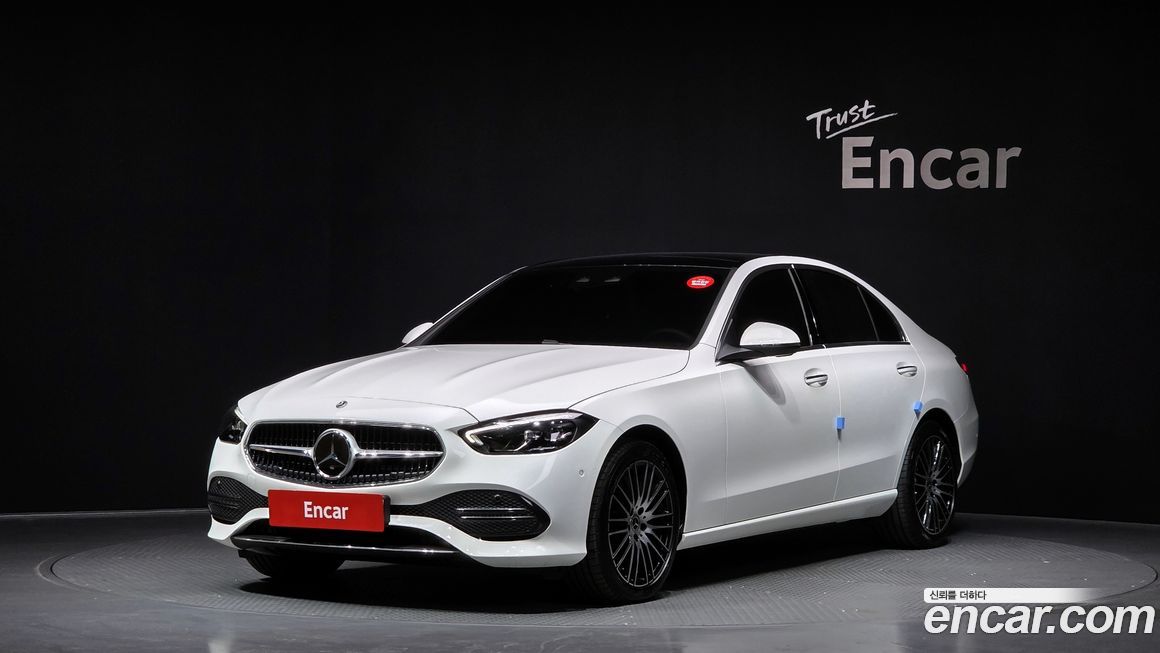 Mercedes-Benz C-Class 2025