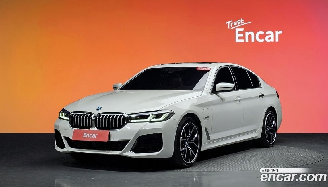 BMW 5-Series 2022