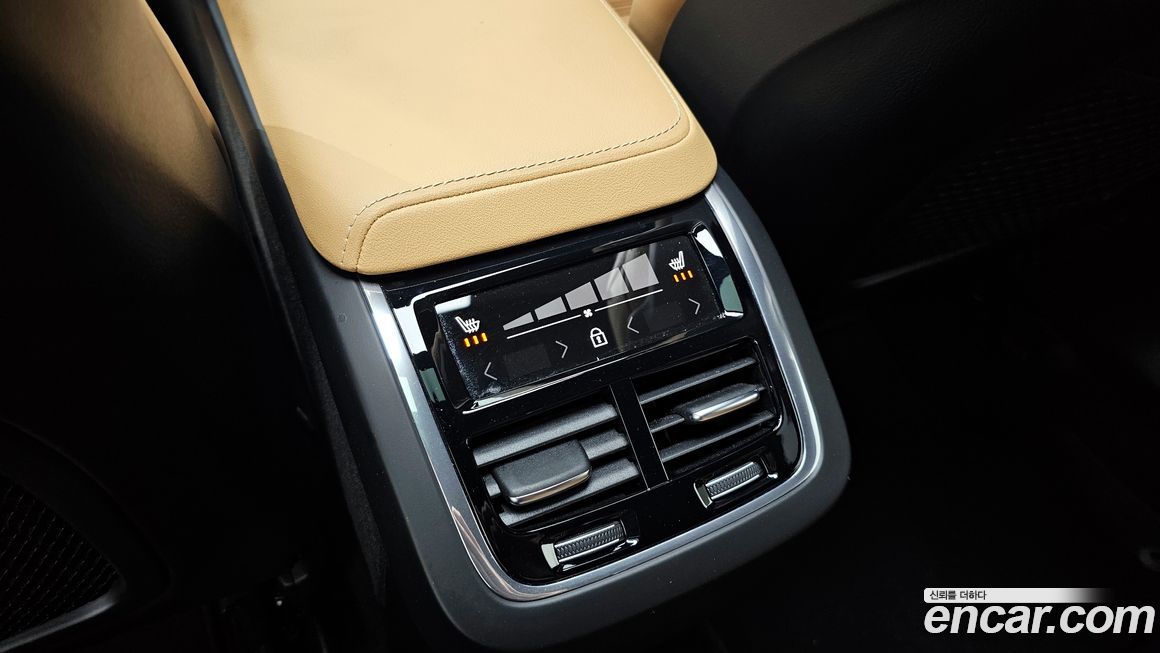 Volvo XC60 2023