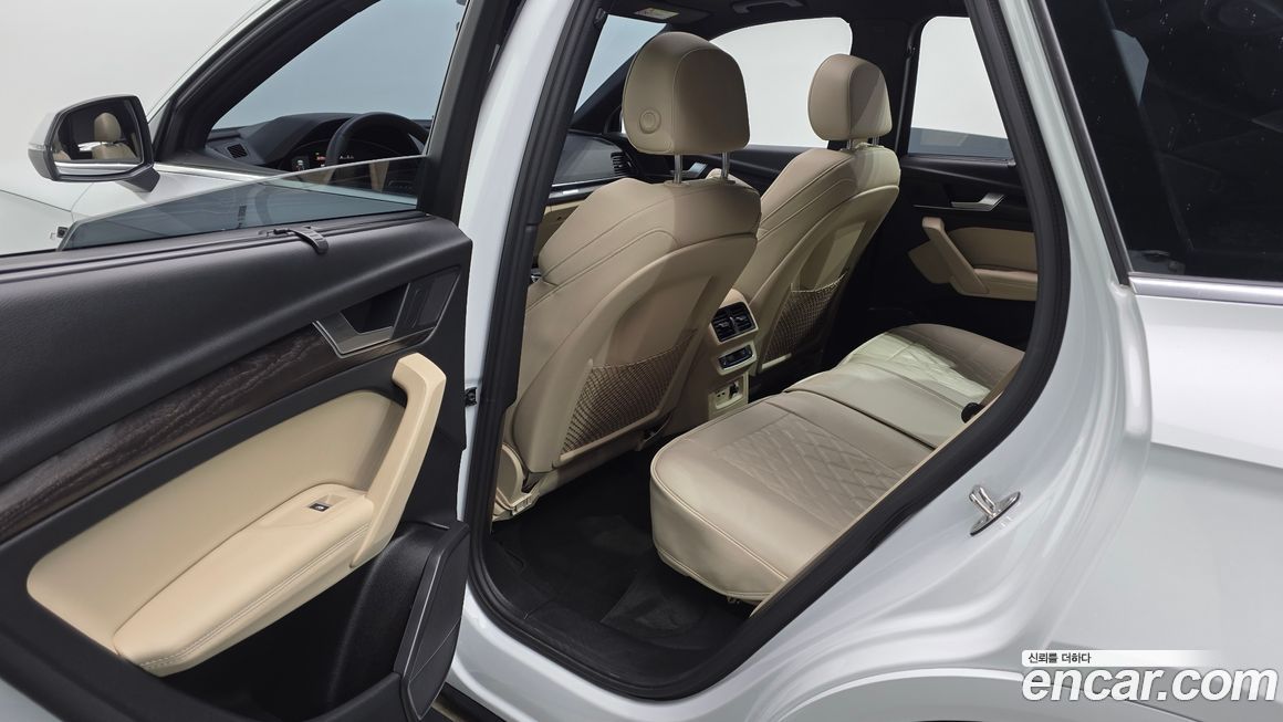 Audi Q5 2023