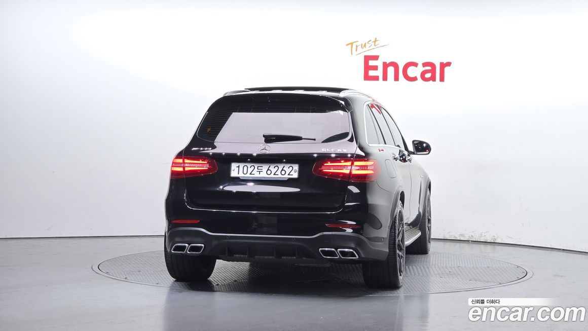 Mercedes-Benz GLC-Class 2019