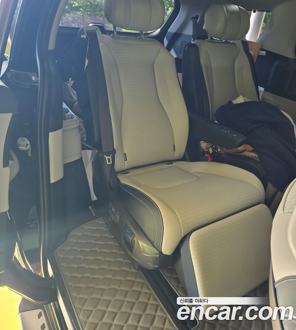 Kia Canival 2025