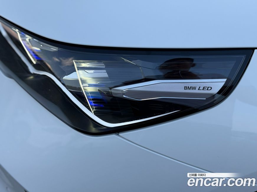 BMW 5-Series 2024