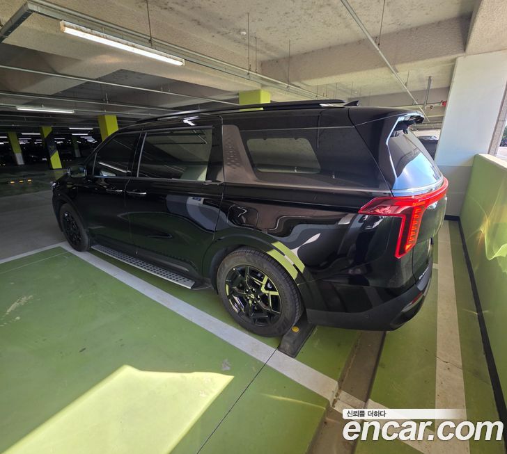 Kia Canival 2025