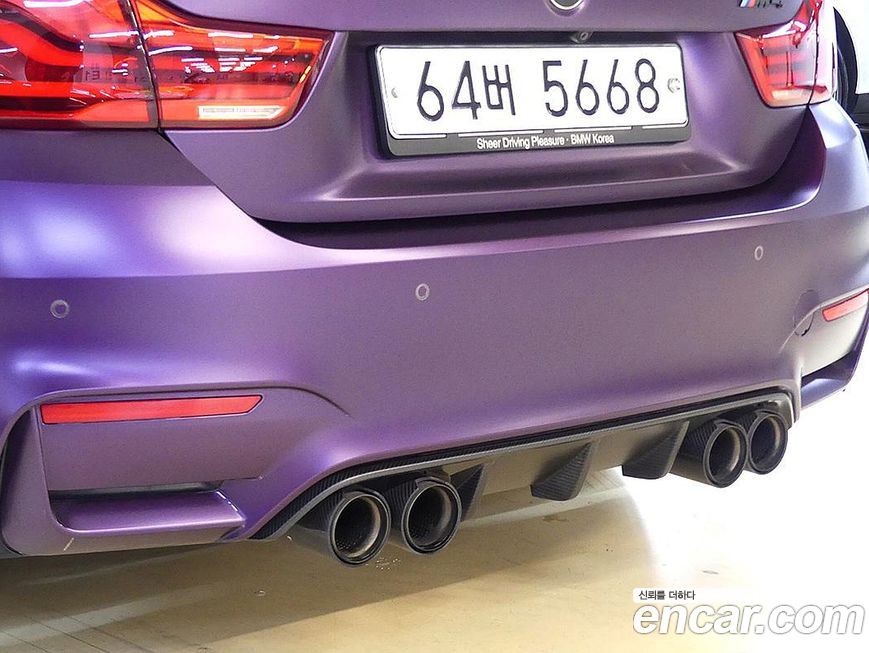 BMW M4 2017