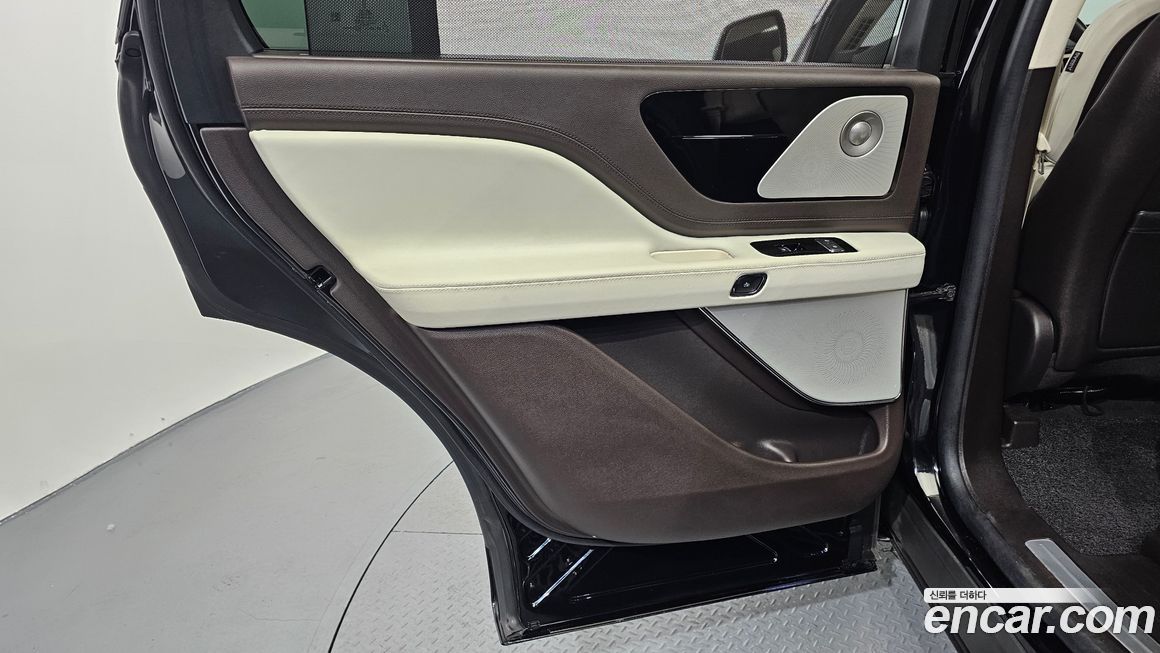 Lincoln Aviator 2022
