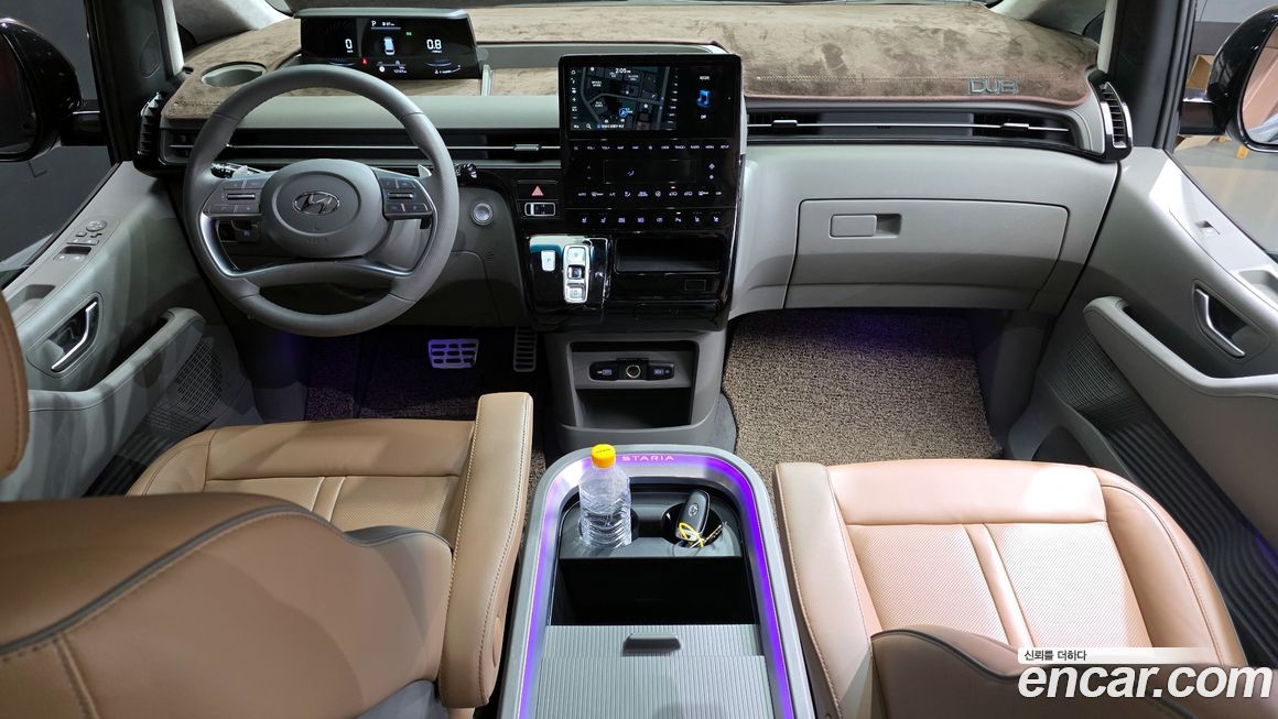 Hyundai Staria 2023