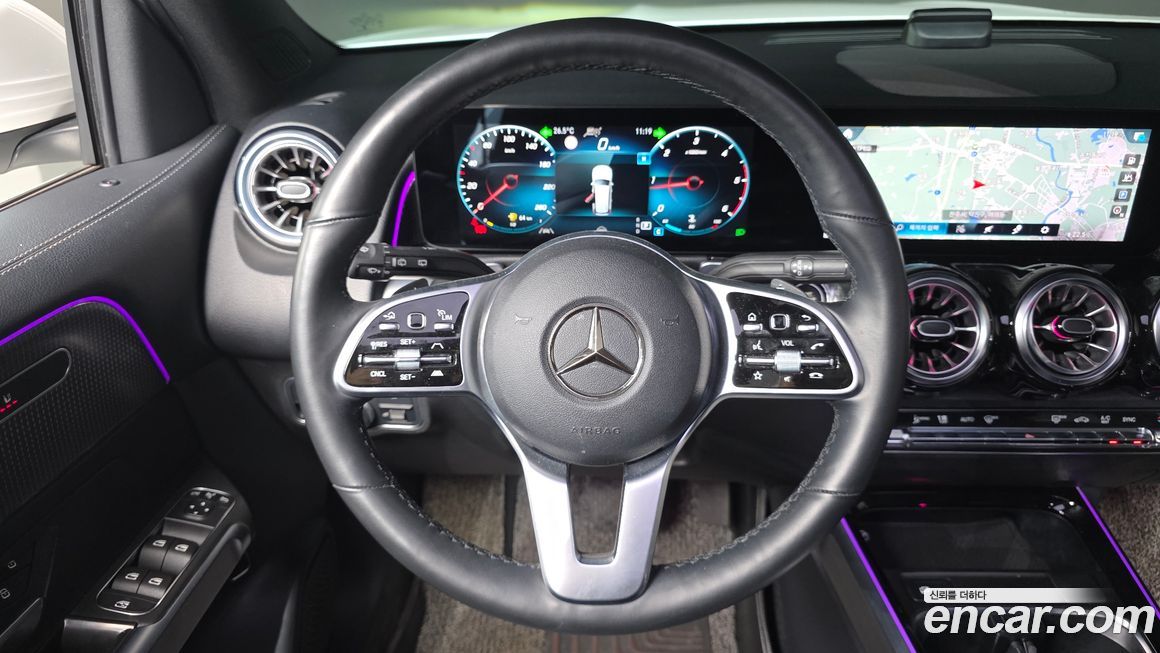 Mercedes-Benz GLB-Class 2022