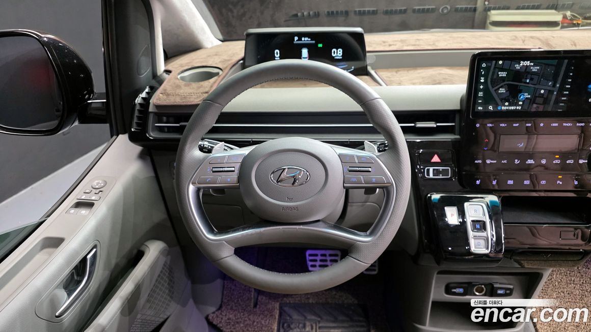 Hyundai Staria 2023