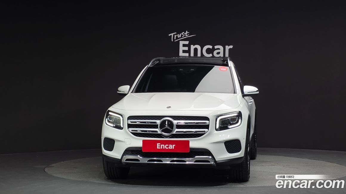 Mercedes-Benz GLB-Class 2022