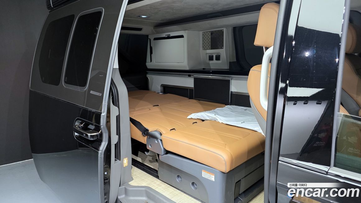 Hyundai Staria 2023