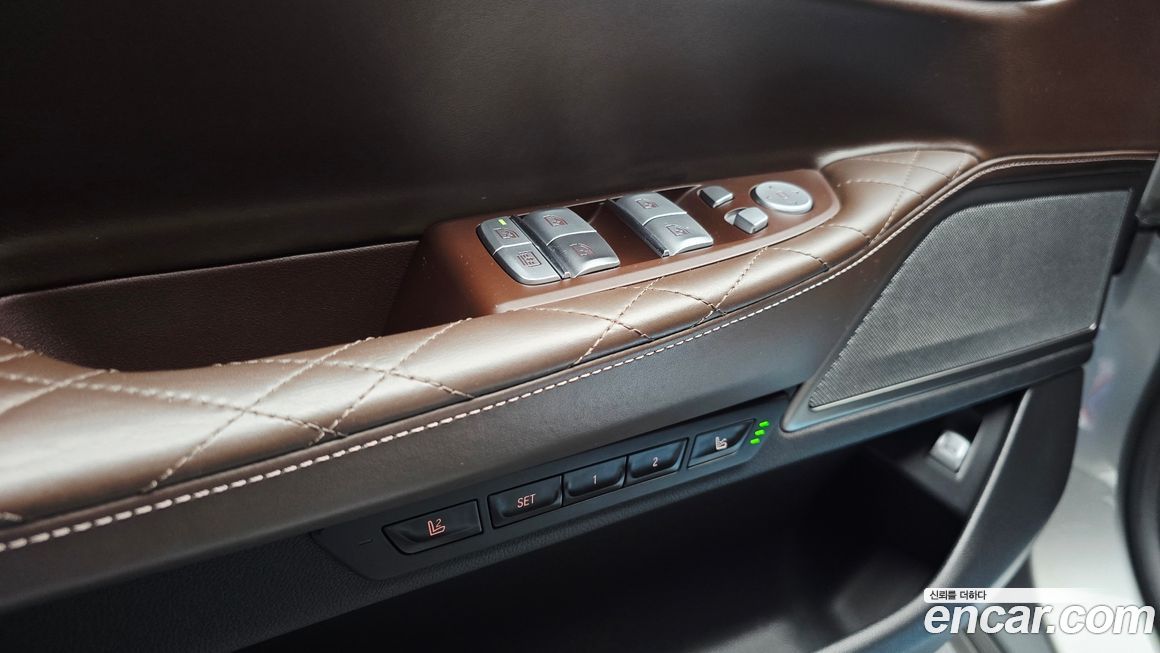 BMW 7-Series 2021