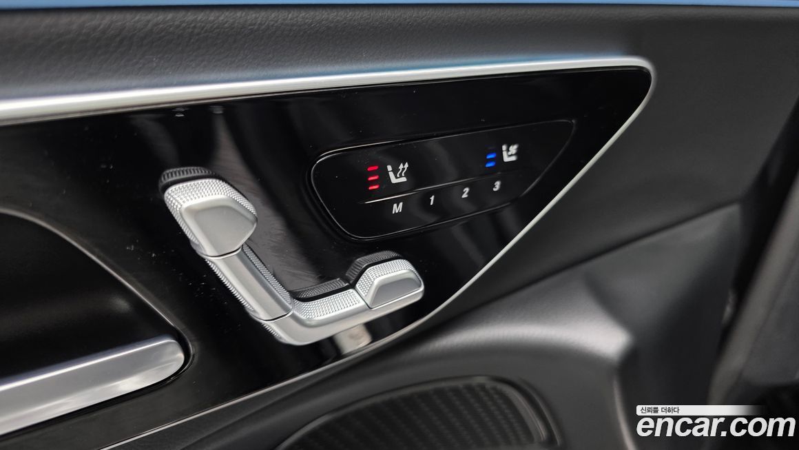 Mercedes-Benz E-Class 2025