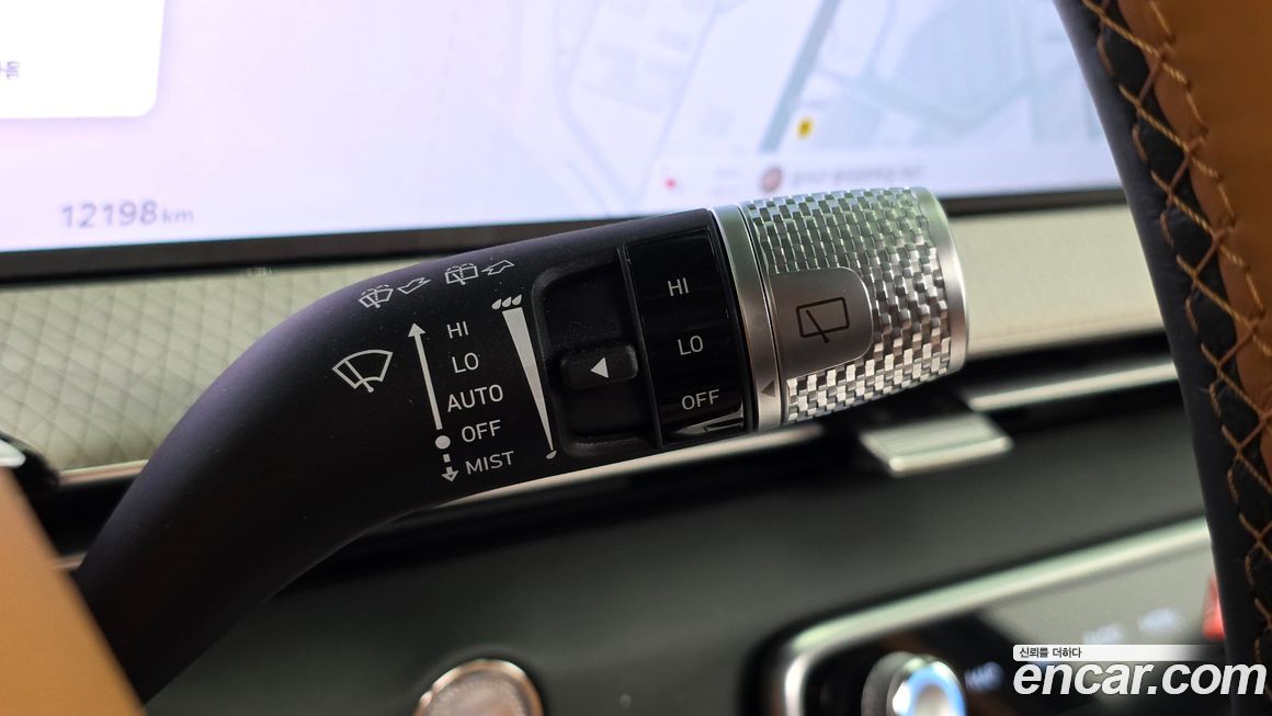 Genesis GV80 2025