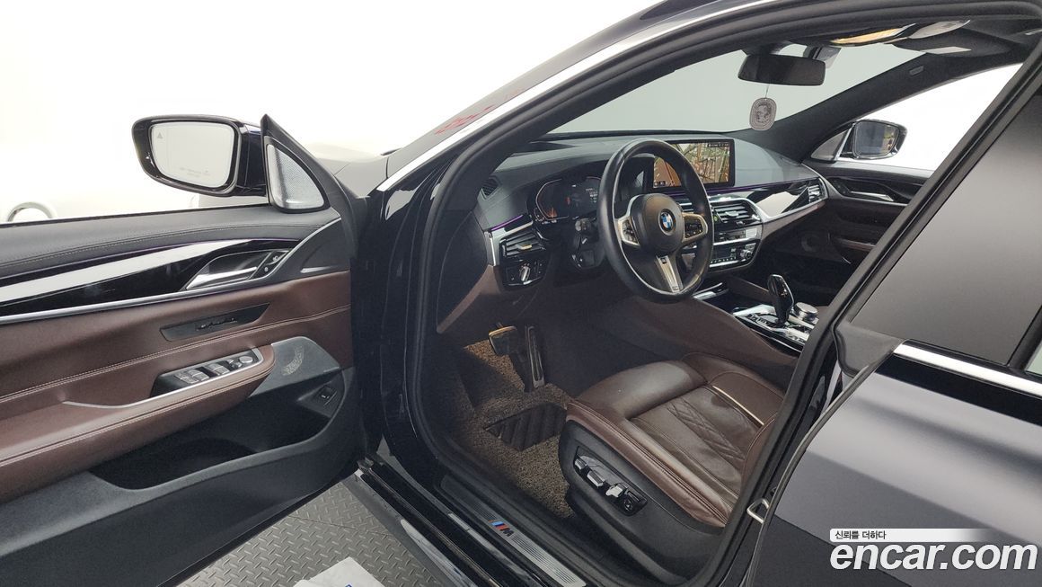 BMW Gran Turismo 2023