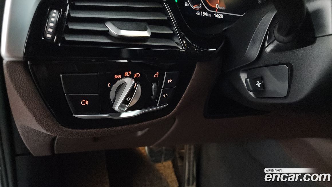 BMW Gran Turismo 2023