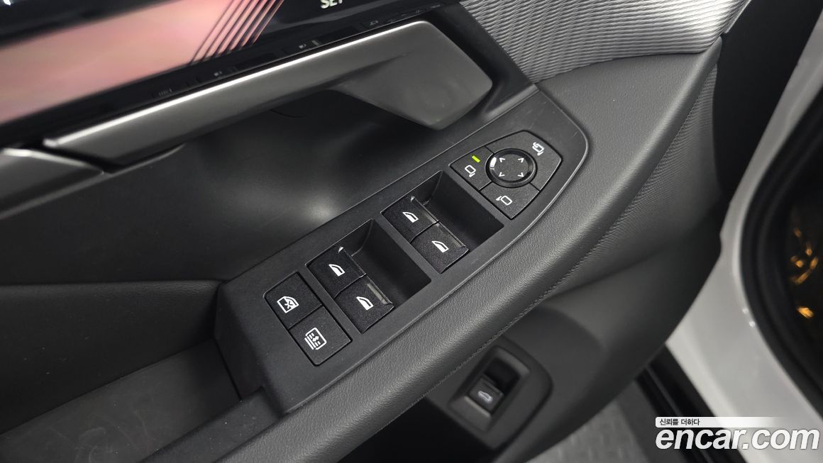 BMW 5-Series 2024