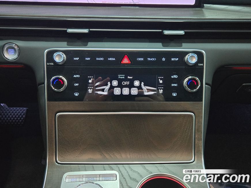 Genesis GV80 2025