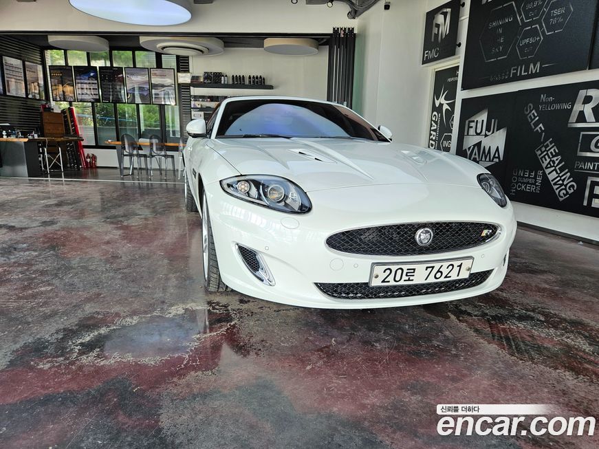 Jaguar XKR 2012