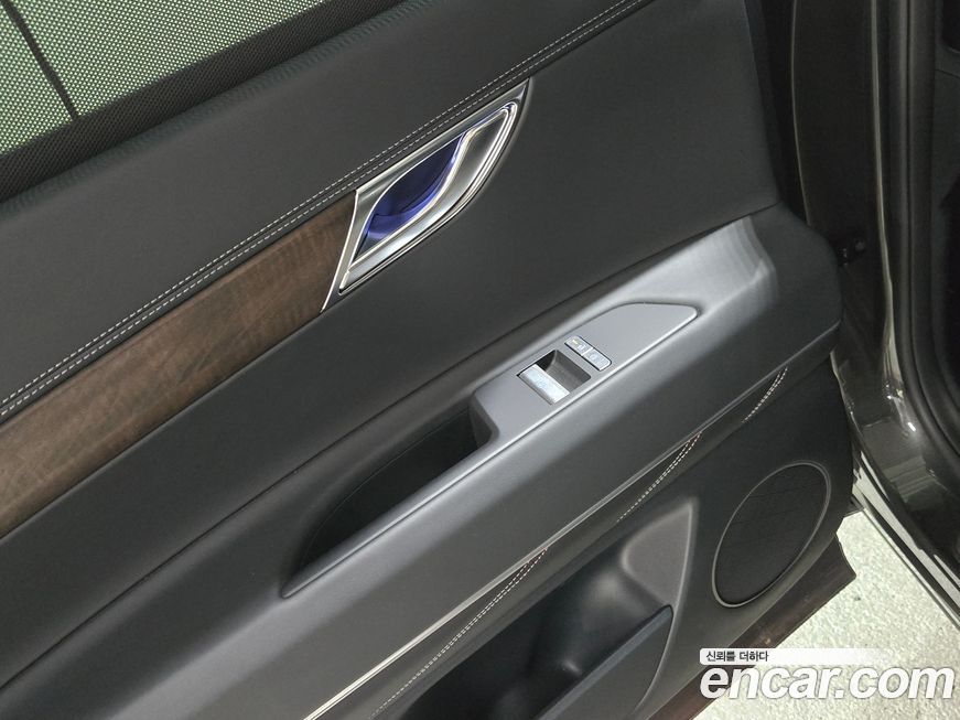 Genesis GV80 2025