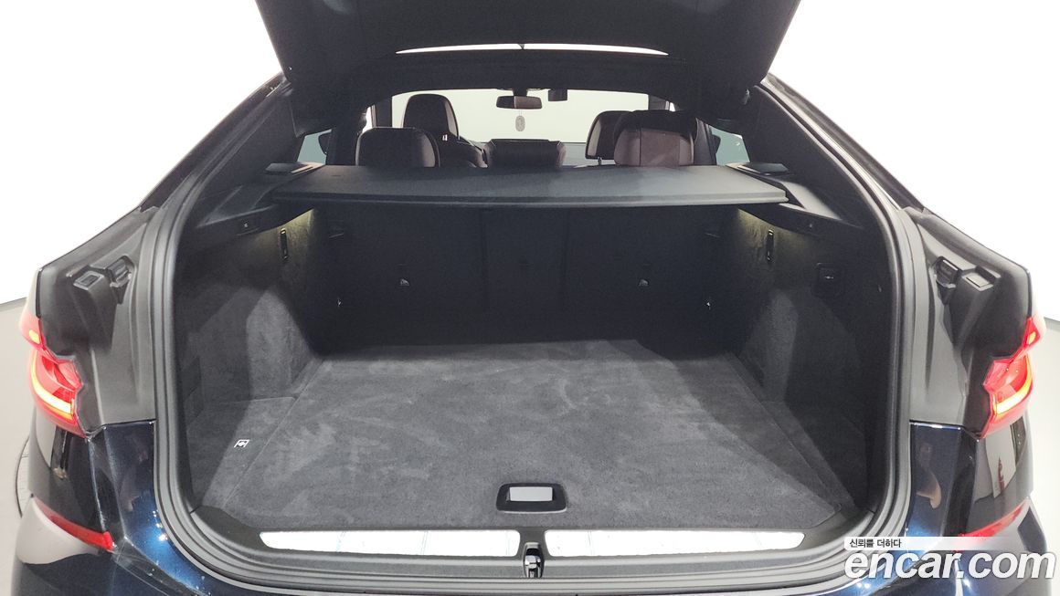 BMW Gran Turismo 2023