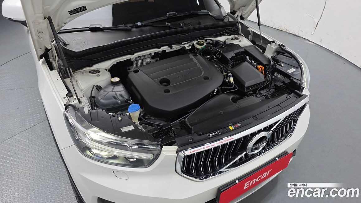Volvo XC40 2021
