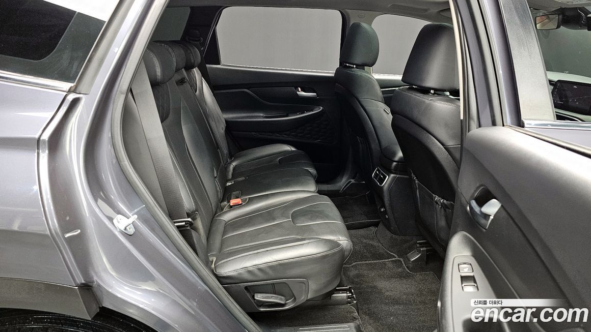 Hyundai Santafe 2023