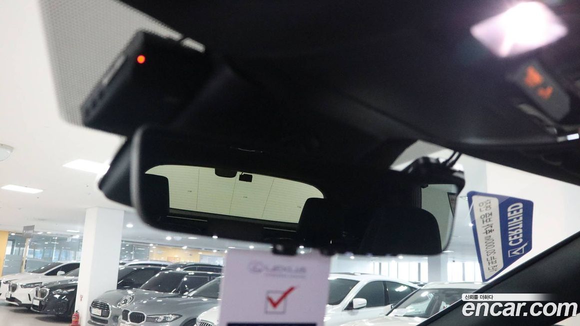 Lexus RX 2025