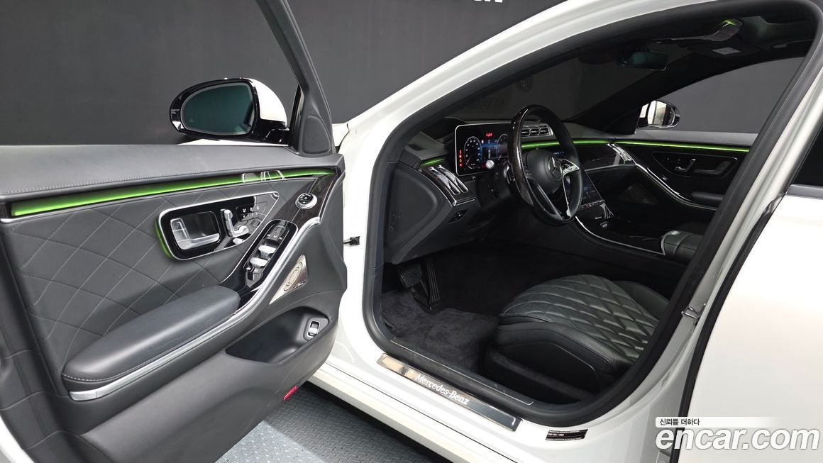 Mercedes-Benz S-Class 2022