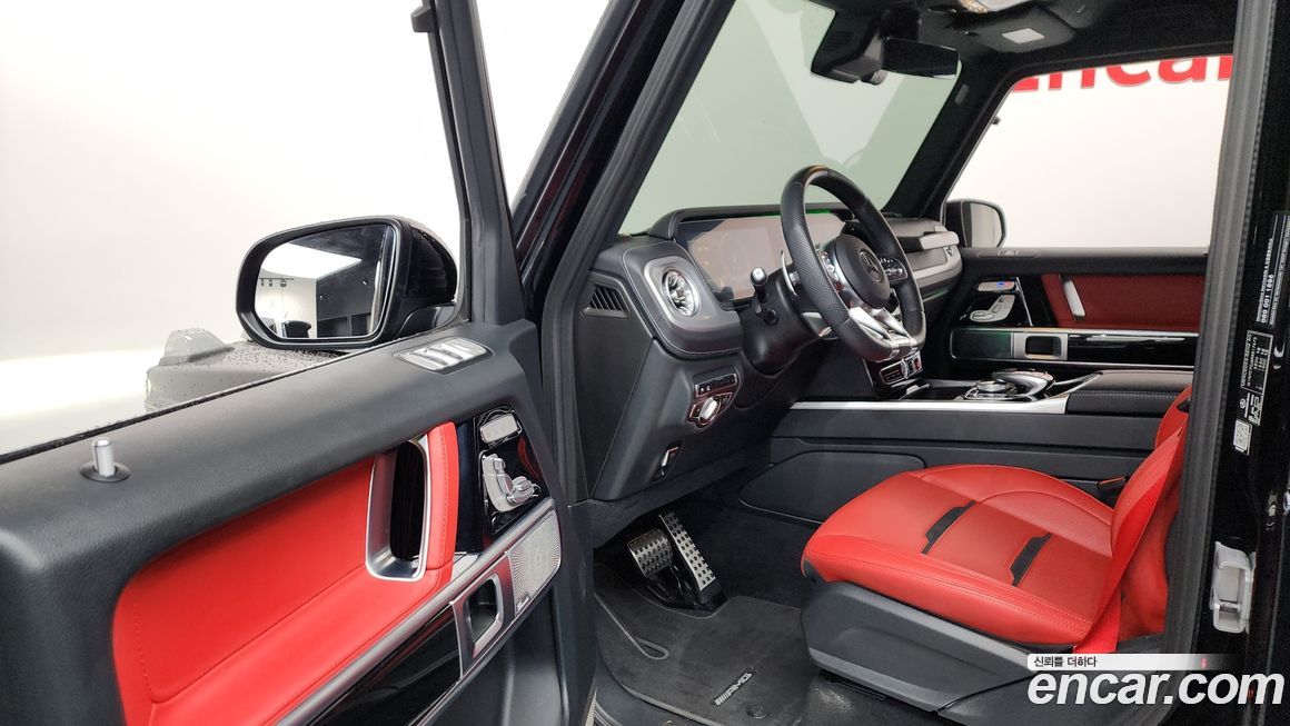 Mercedes-Benz G-Class 2024