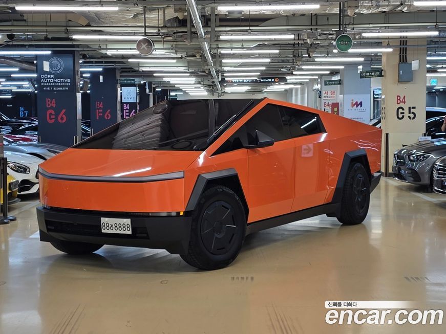 Tesla Cybertruck 2026