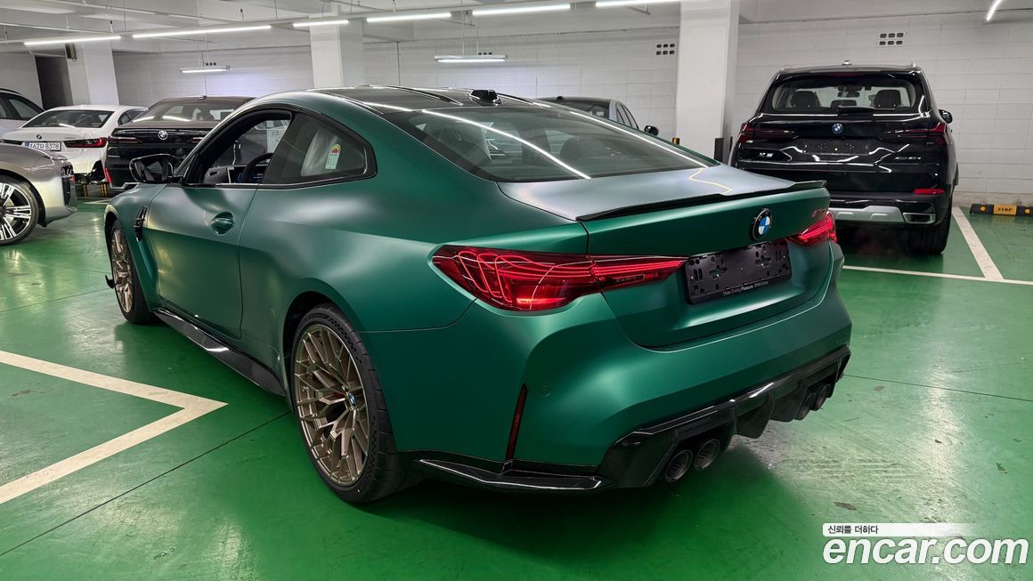 BMW M4 2025