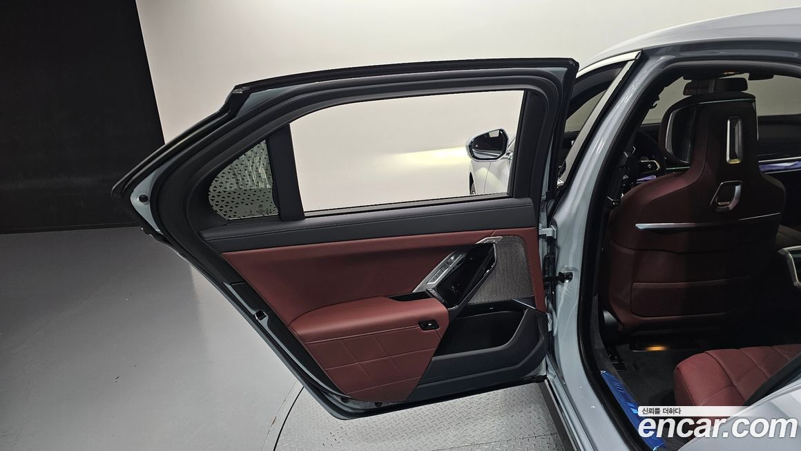 BMW 7-Series 2026