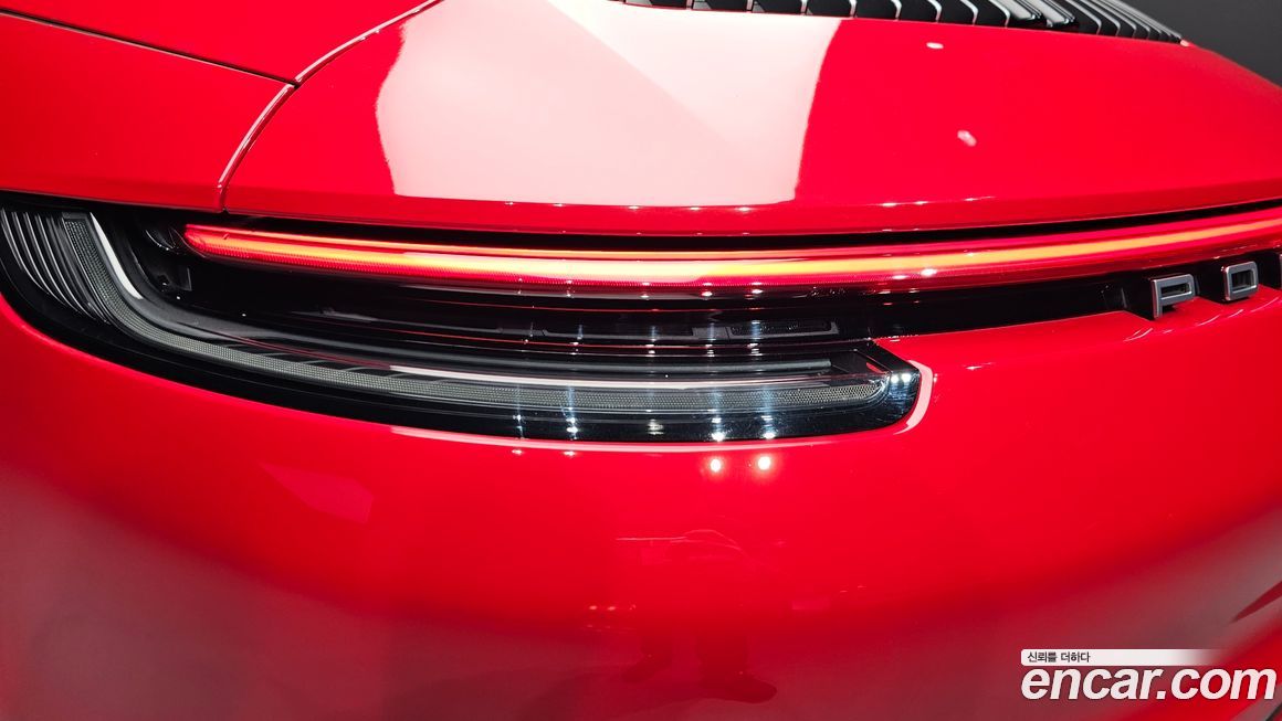 Porsche 911 2021