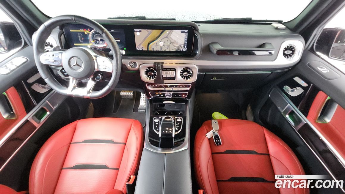 Mercedes-Benz G-Class 2024