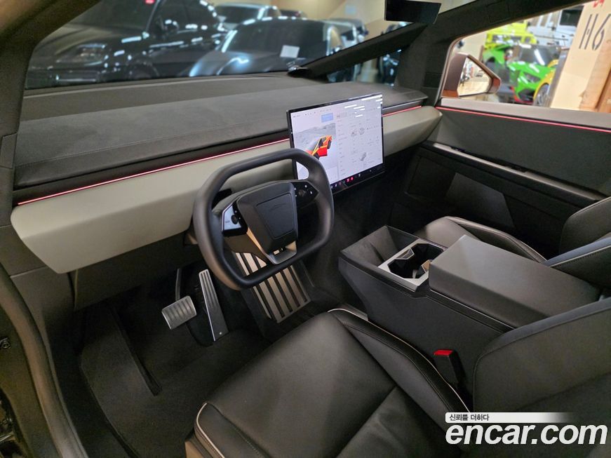 Tesla Cybertruck 2026