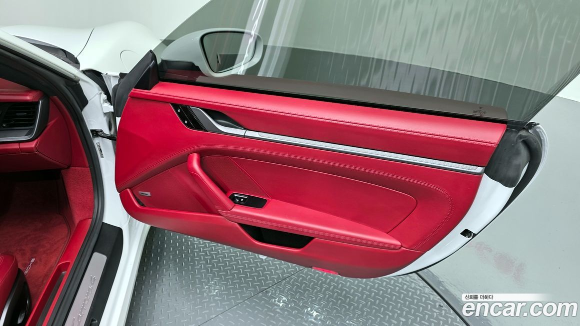 Porsche 911 2020