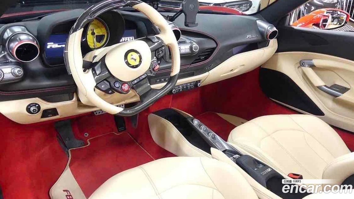 Ferrari F8 2022