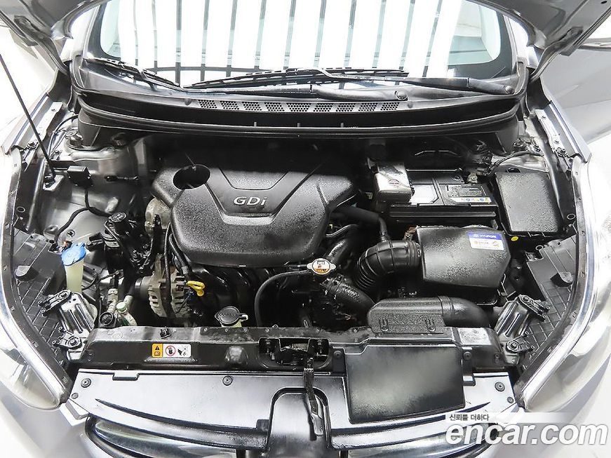 Hyundai AVANTE 2014