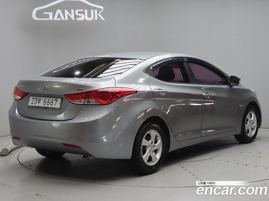 Hyundai AVANTE 2014