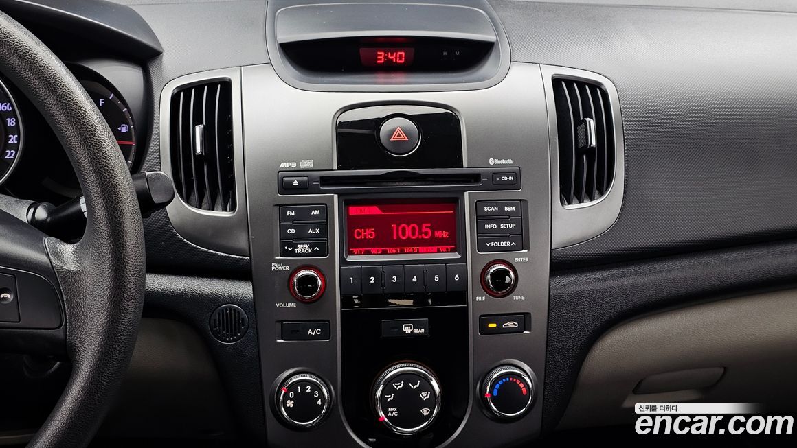 Kia Porte 2011