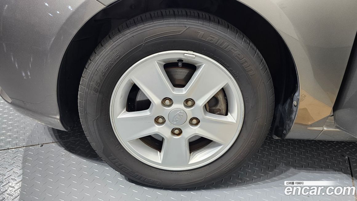 Kia Porte 2011