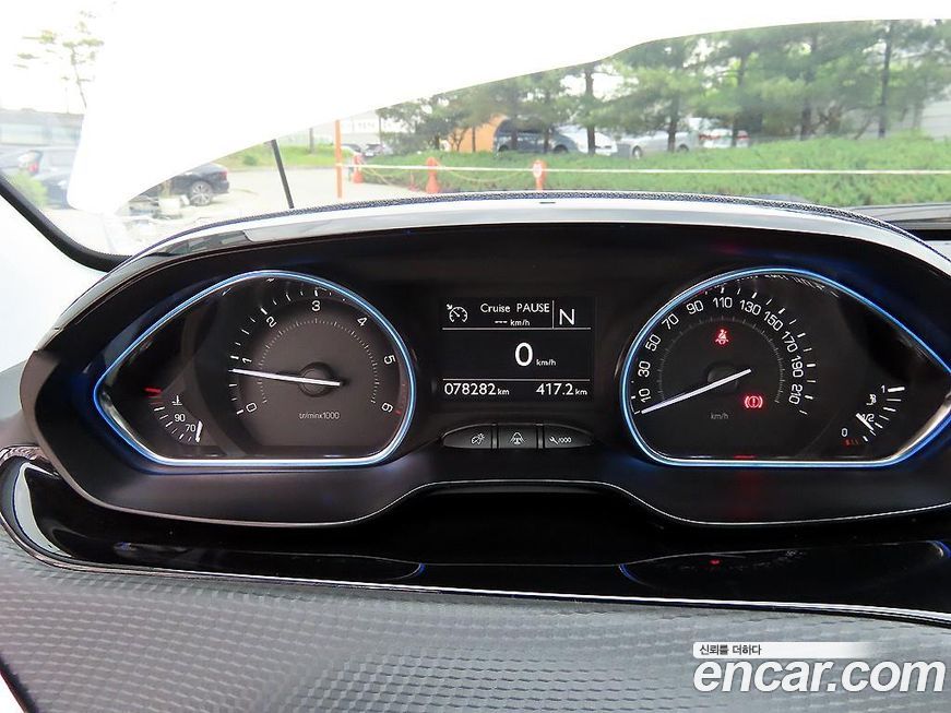 Peugeot 2008 2015